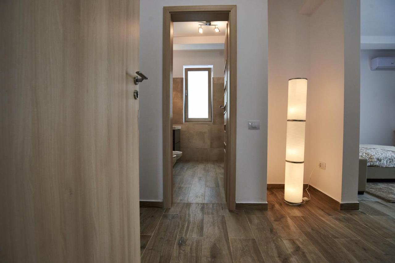 At Central Apartments Bucureşti Ngoại thất bức ảnh