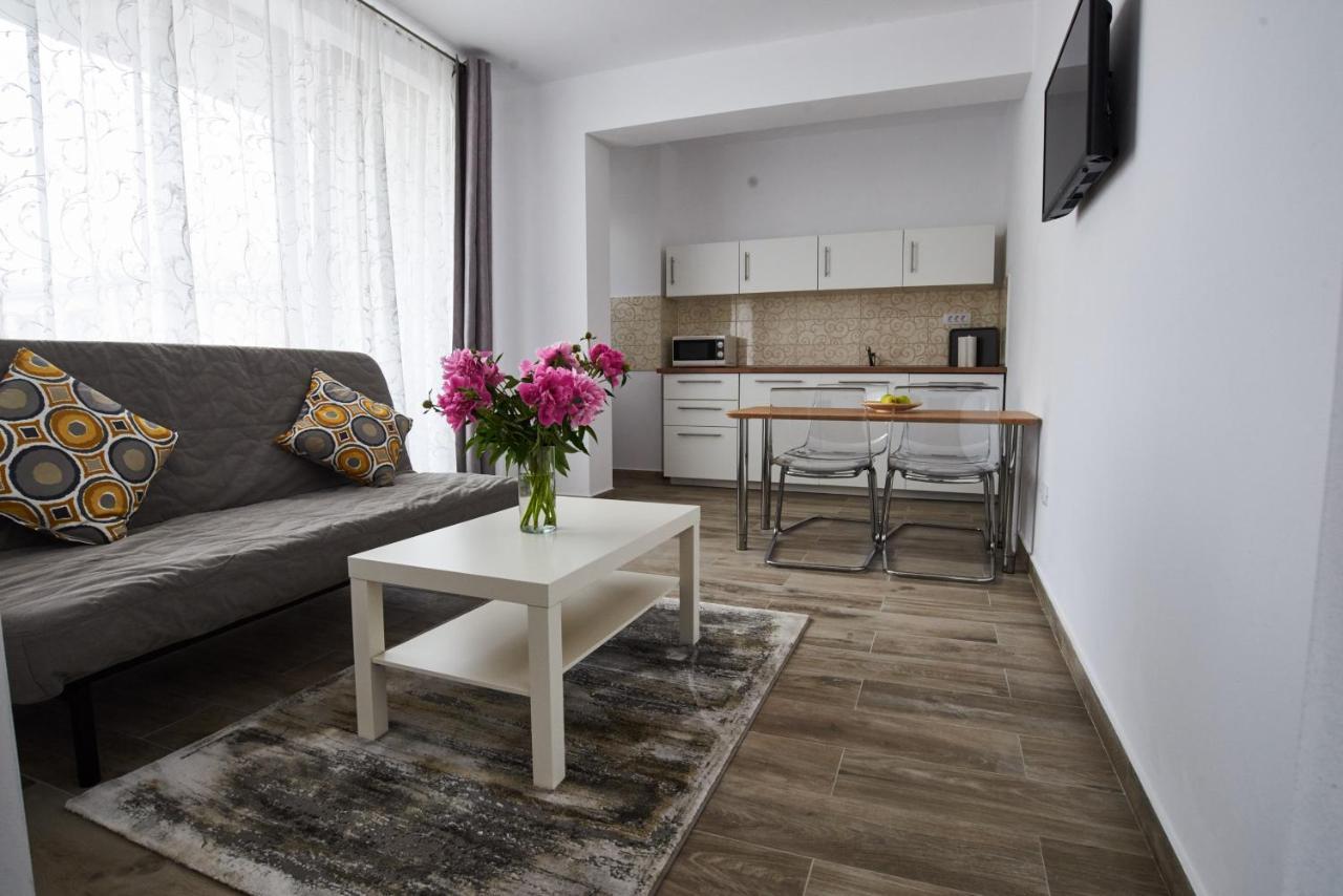 At Central Apartments Bucureşti Ngoại thất bức ảnh
