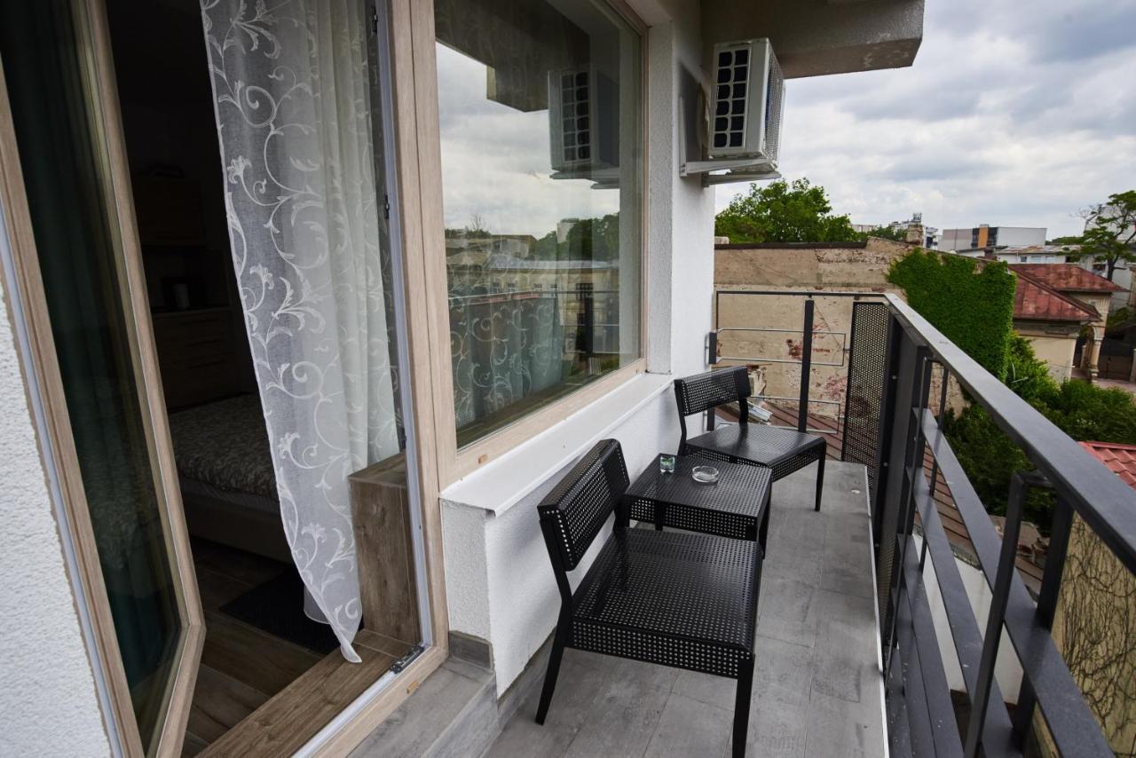 At Central Apartments Bucureşti Ngoại thất bức ảnh
