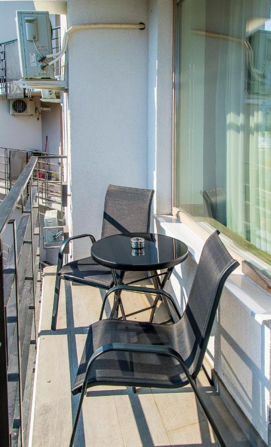 At Central Apartments Bucureşti Ngoại thất bức ảnh